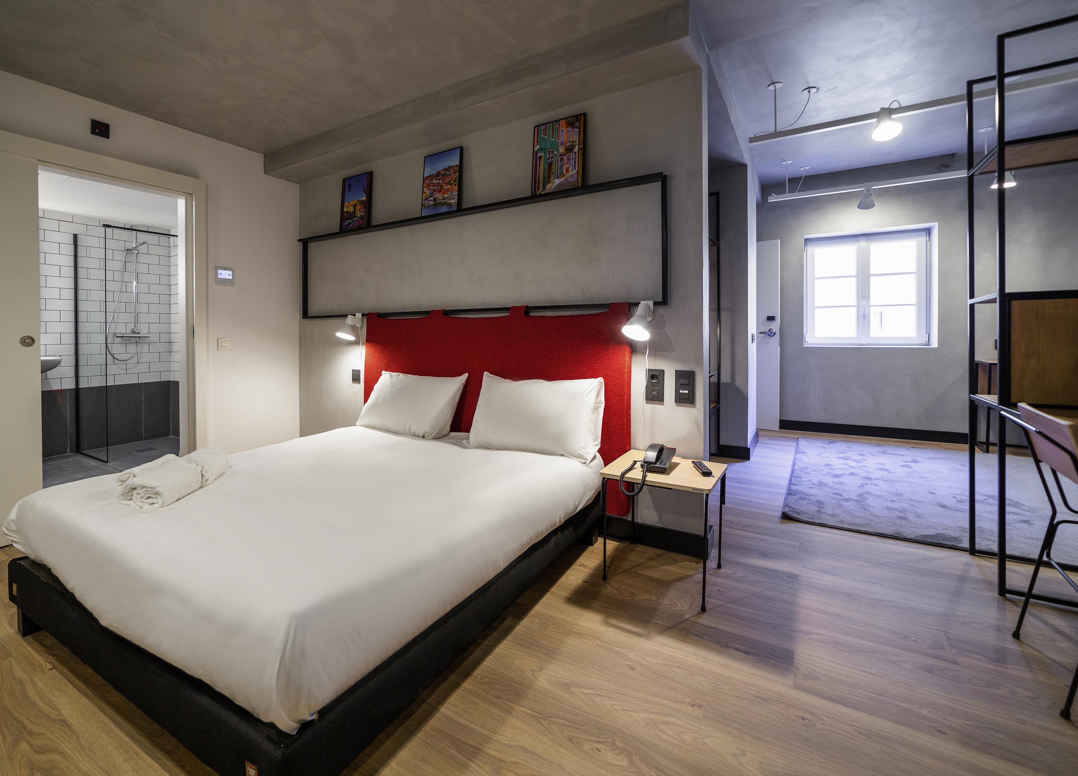 Ibis Porto Centro Mercado Bolhao Bagian luar foto